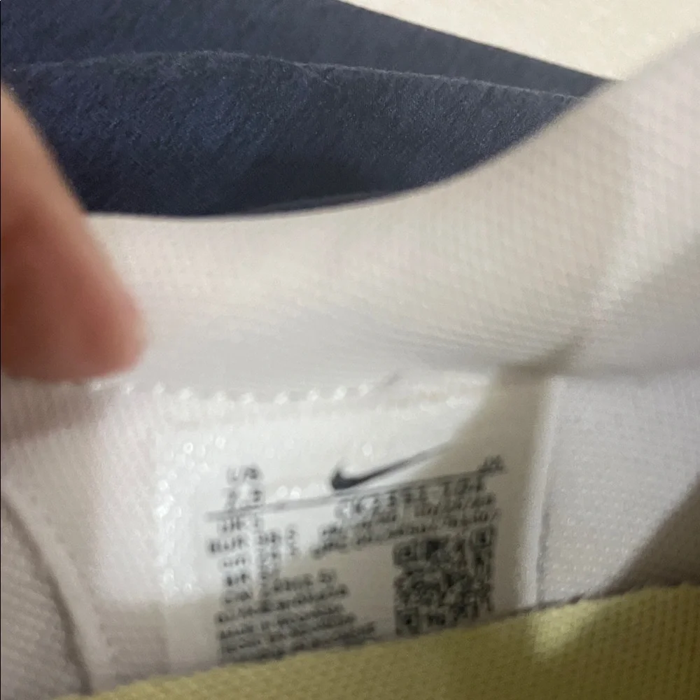 Nike White and Yellow Athletic Shoes - Picture 3 of 6